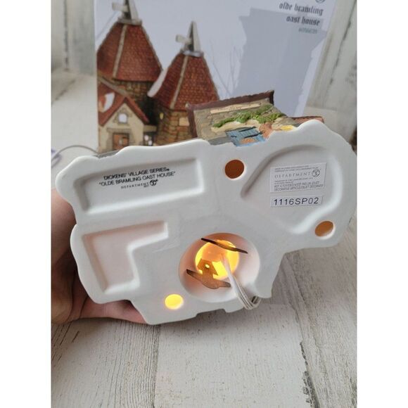 Dept 56 4056639 Olde bramling oast house village accessory xmas - Picture 6 of 6